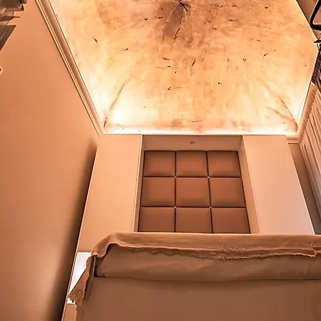 Pensión A Casa Di 4*